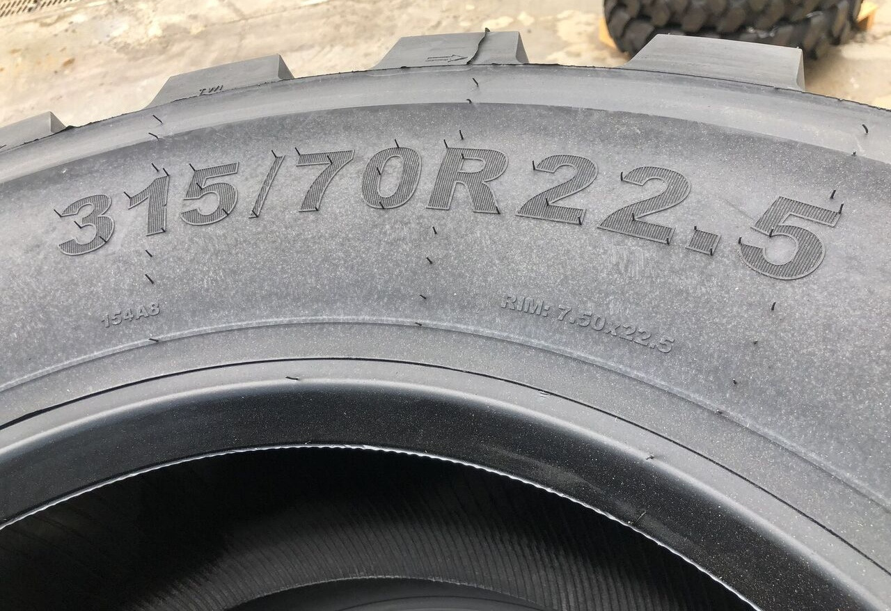 New Delcora SGX-1 - Pneu pour Pelle: photos 3 New Delcora SGX-1 - Pneu pour Pelle: photos 3