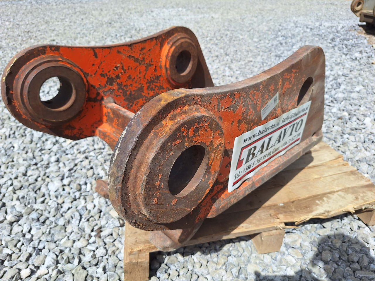 VTN hydraulic - Attache rapide pour Engins de chantier: photos 1 VTN hydraulic - Attache rapide pour Engins de chantier: photos 1