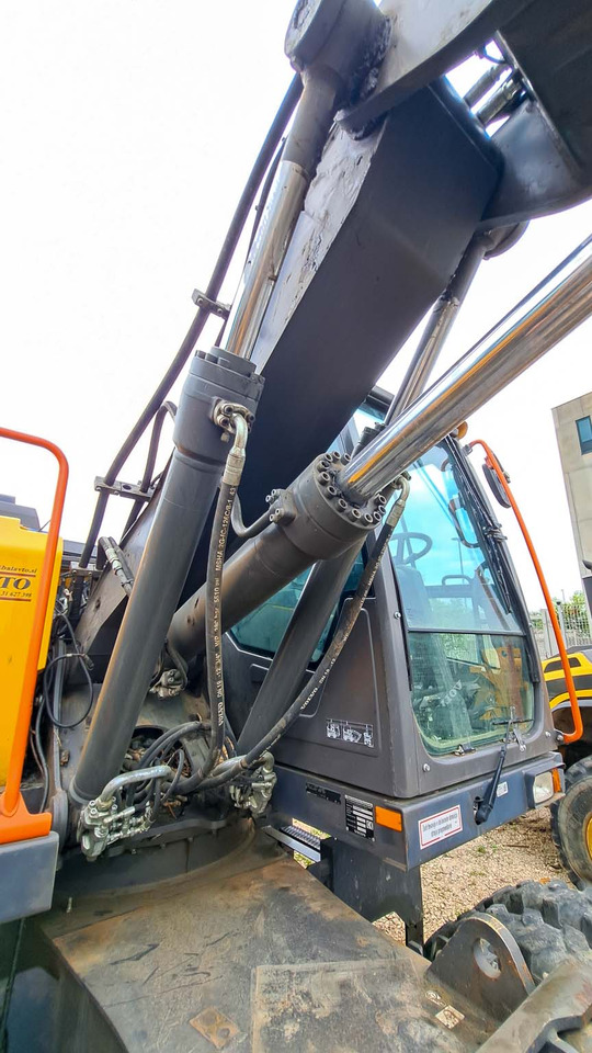 Volvo 14673611 Volvo EWR150E - Flèche pour Engins de chantier: photos 3 Volvo 14673611 Volvo EWR150E - Flèche pour Engins de chantier: photos 3