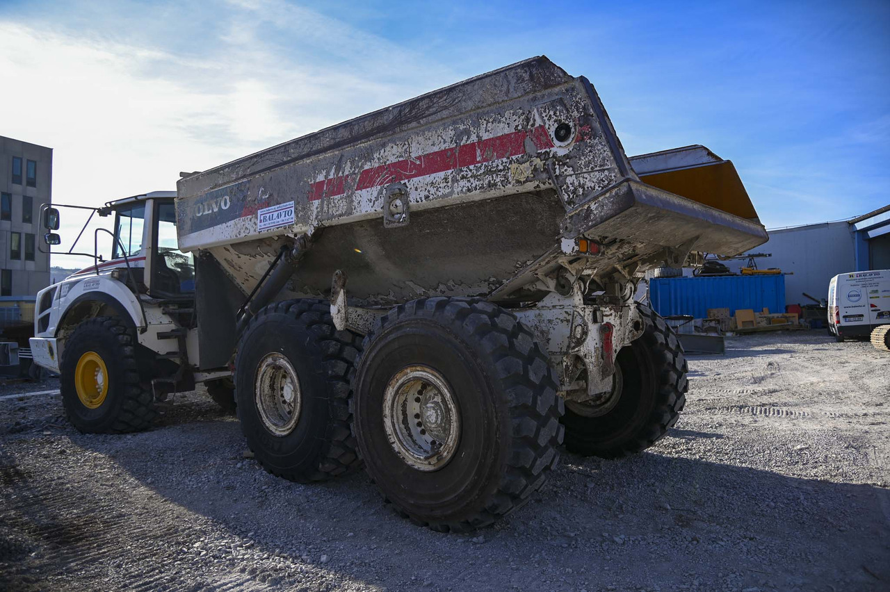 Volvo A35F - Tombereau articulé: photos 2 Volvo A35F - Tombereau articulé: photos 2