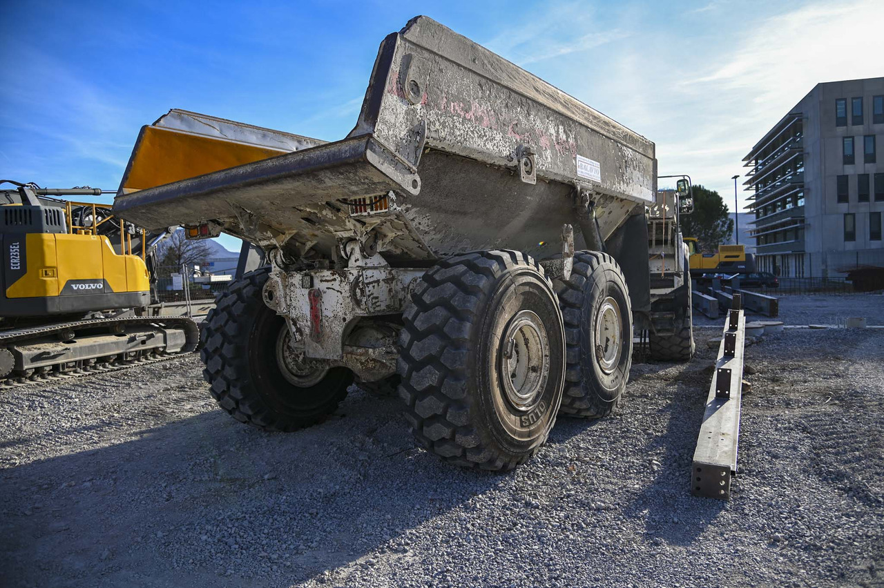Volvo A35F - Tombereau articulé: photos 3 Volvo A35F - Tombereau articulé: photos 3