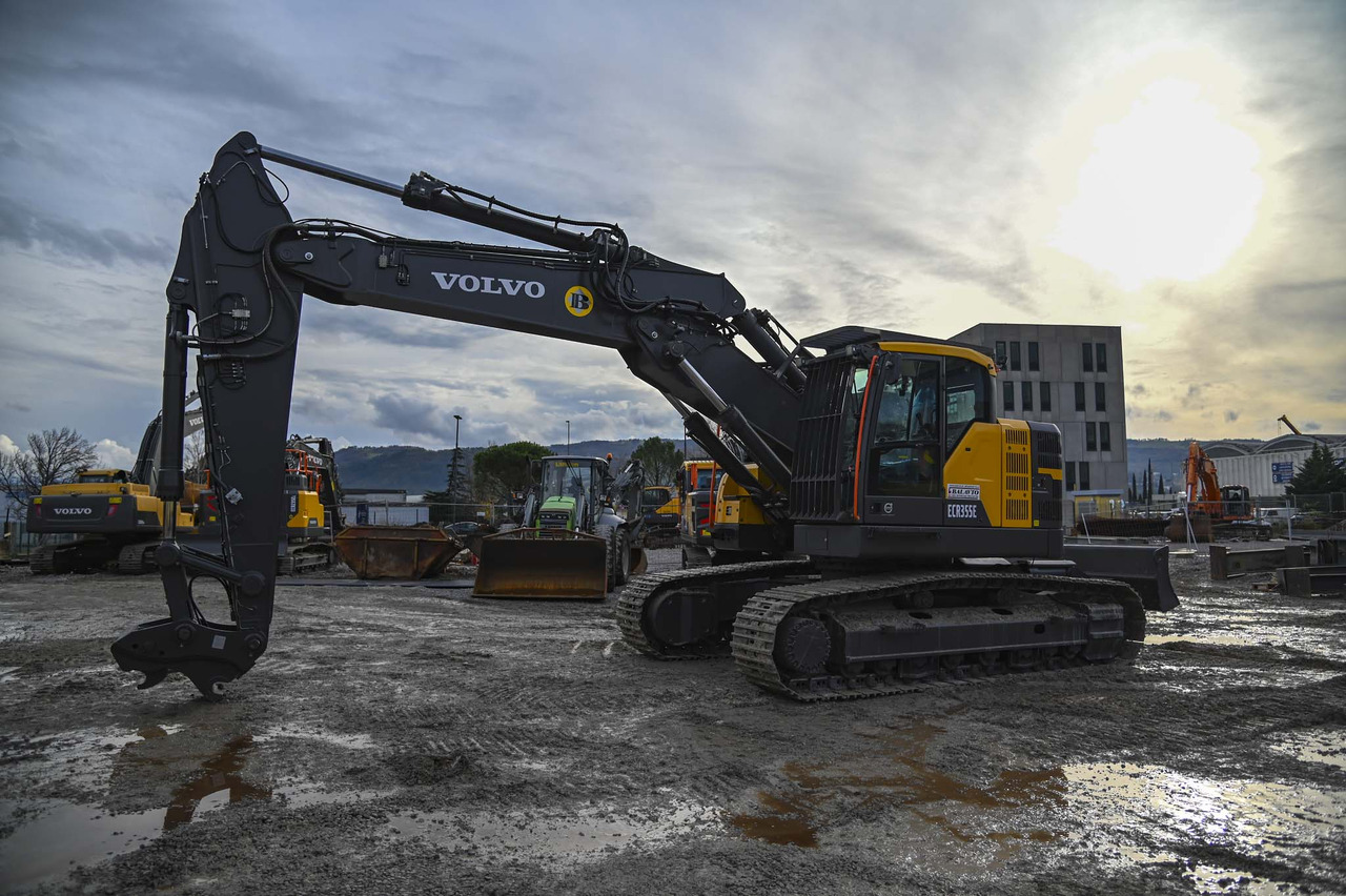 Volvo ECR355ENL - Pelle sur chenille: photos 2 Volvo ECR355ENL - Pelle sur chenille: photos 2