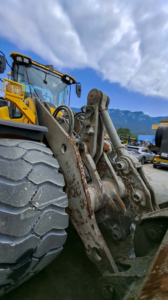 Chargeuse sur pneus Volvo L150H: photos 24