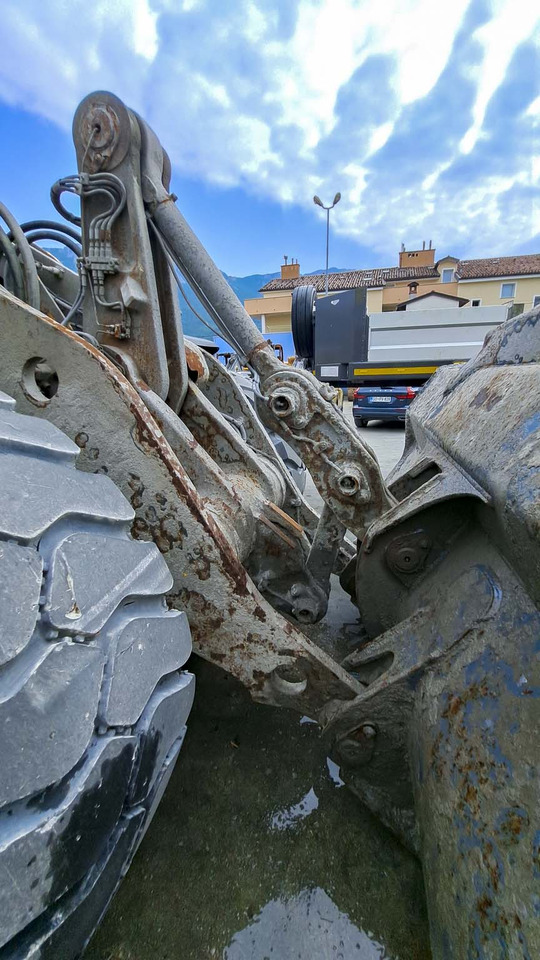Chargeuse sur pneus Volvo L150H: photos 23