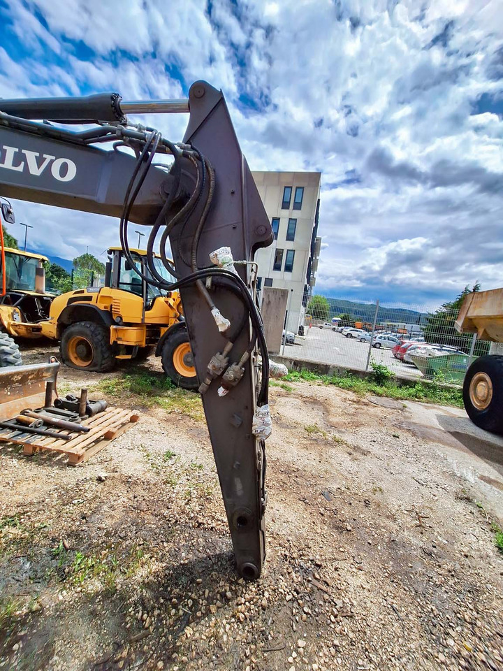 Volvo dipper arm 14767942 Volvo EWR150E - Flèche pour Engins de chantier: photos 1 Volvo dipper arm 14767942 Volvo EWR150E - Flèche pour Engins de chantier: photos 1