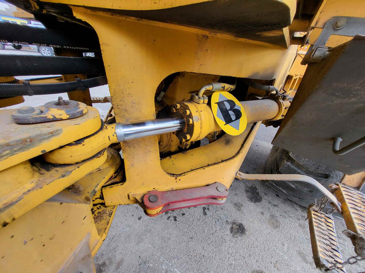 Volvo hydraulic cylinder - Vérin hydraulique pour Chargeuse: photos 4 Volvo hydraulic cylinder - Vérin hydraulique pour Chargeuse: photos 4