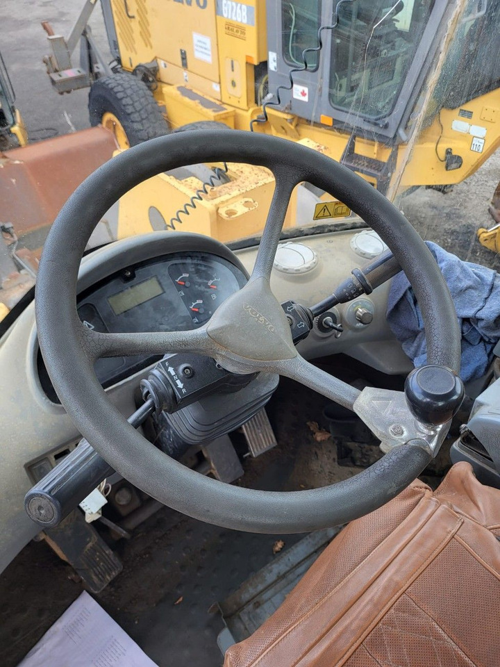 Volvo steering wheel - Volant pour Engins de chantier: photos 1 Volvo steering wheel - Volant pour Engins de chantier: photos 1