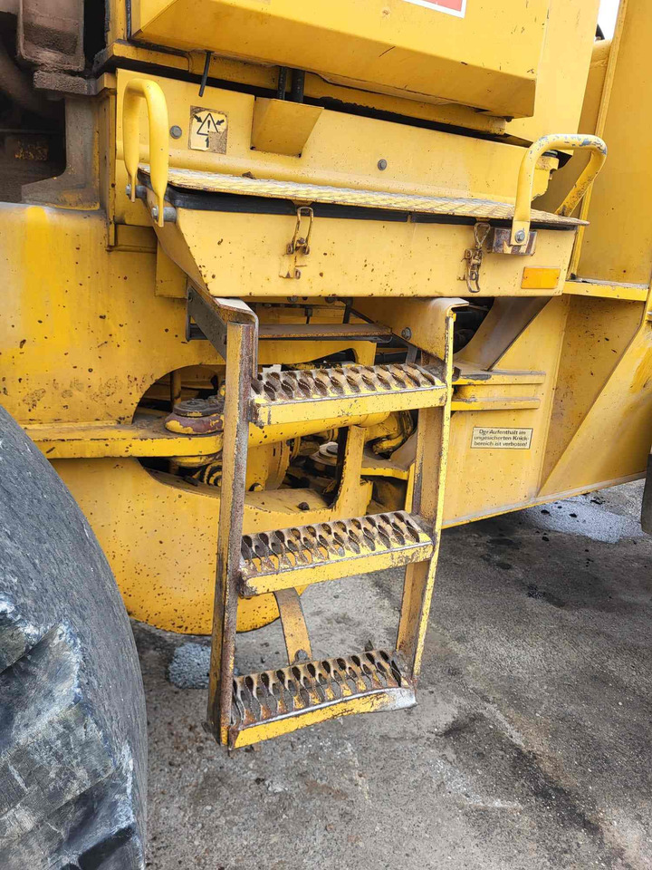 Volvo steps - Marchepied pour Chargeuse: photos 4 Volvo steps - Marchepied pour Chargeuse: photos 4