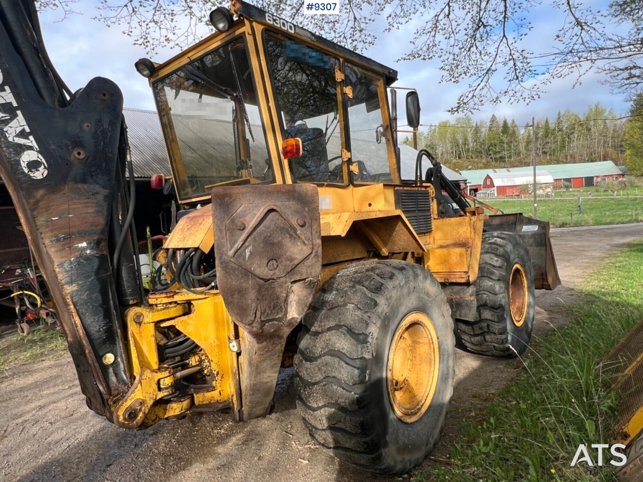 Backhoe loader VOLVO BM 6300 - Tractopelle: photos 4 Backhoe loader VOLVO BM 6300 - Tractopelle: photos 4