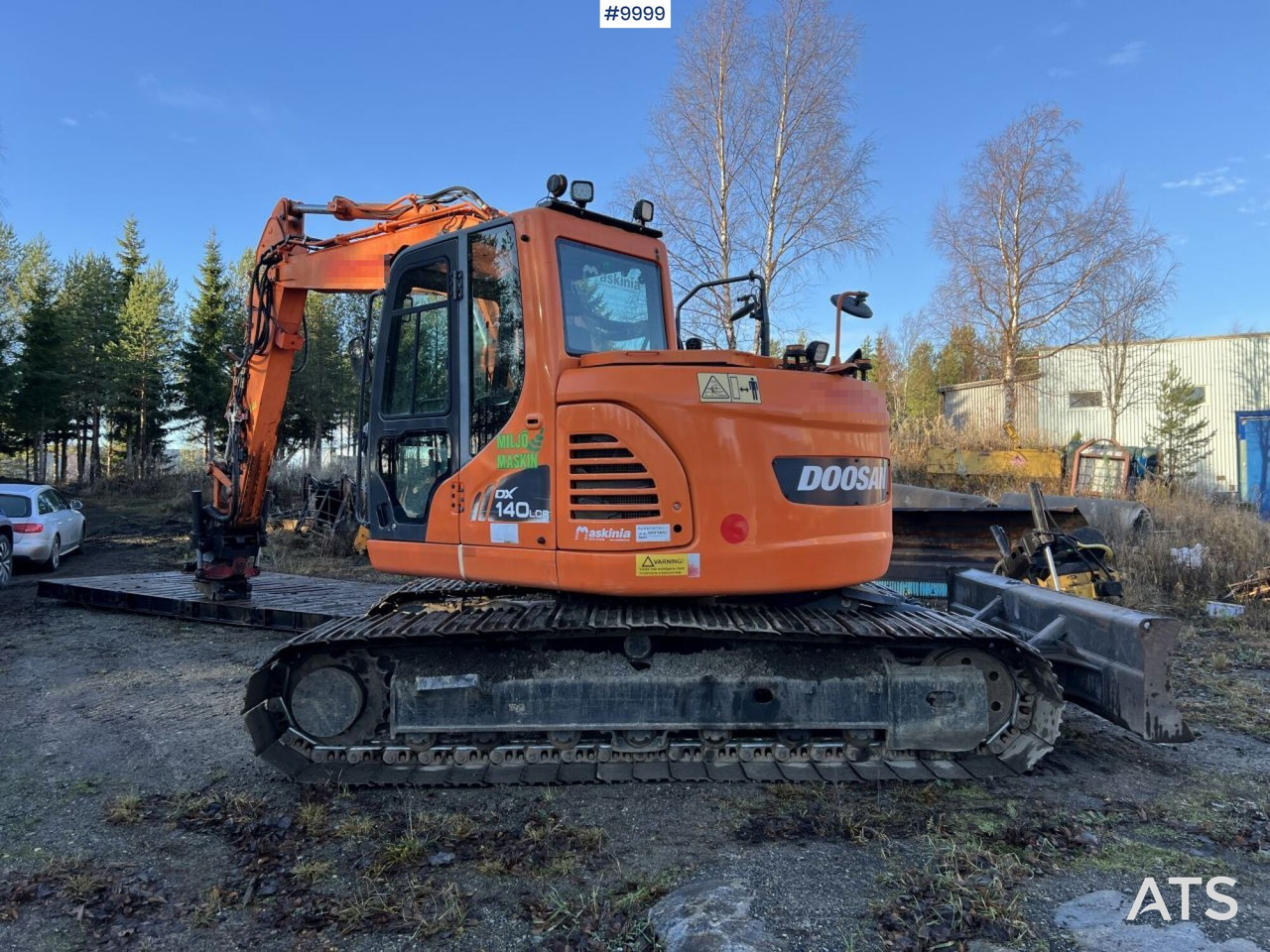 Doosan DX140LCR-3 Excavator with rotator - Pelle sur chenille: photos 3 Doosan DX140LCR-3 Excavator with rotator - Pelle sur chenille: photos 3