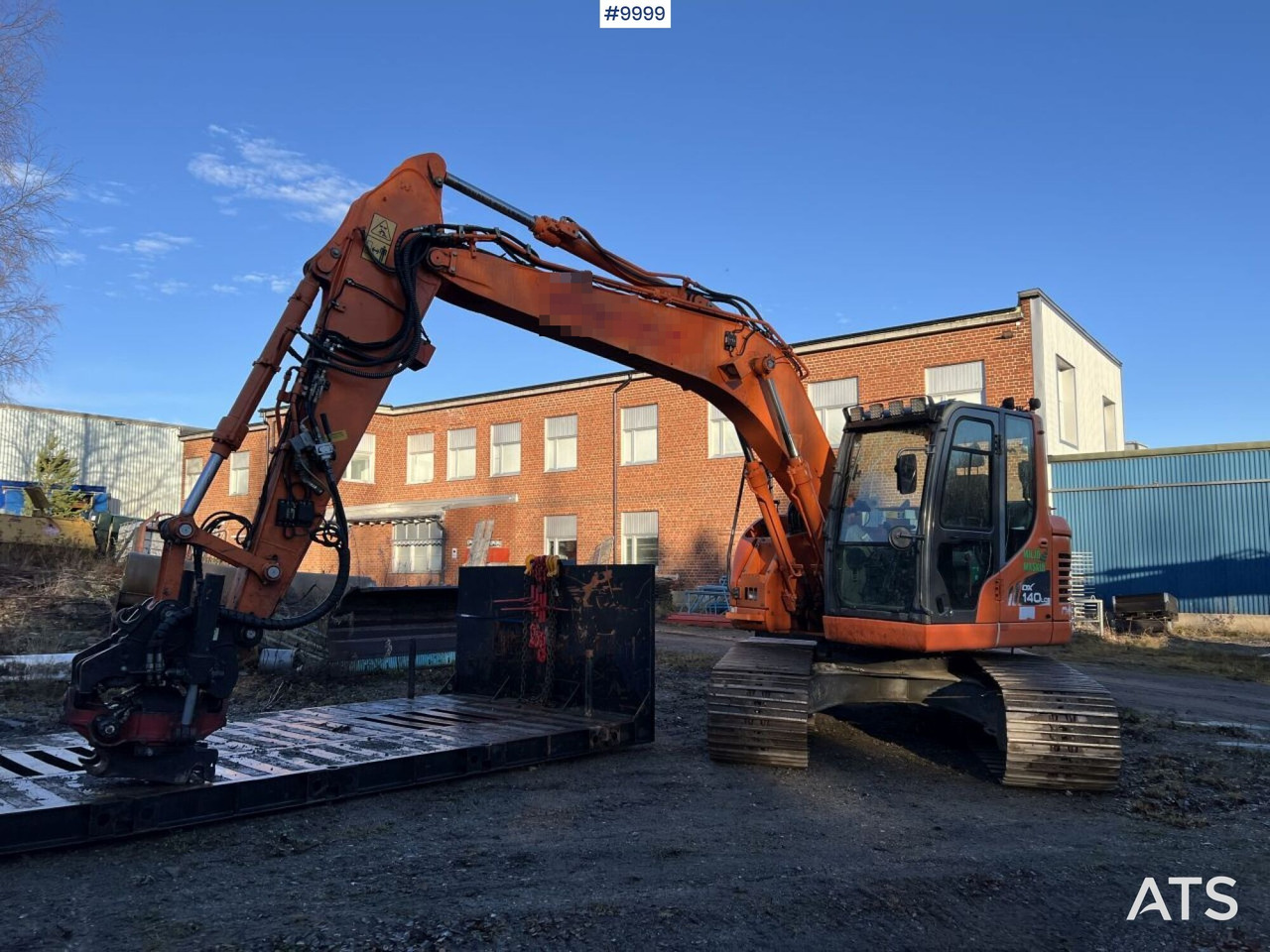 Doosan DX140LCR-3 Excavator with rotator - Pelle sur chenille: photos 1 Doosan DX140LCR-3 Excavator with rotator - Pelle sur chenille: photos 1