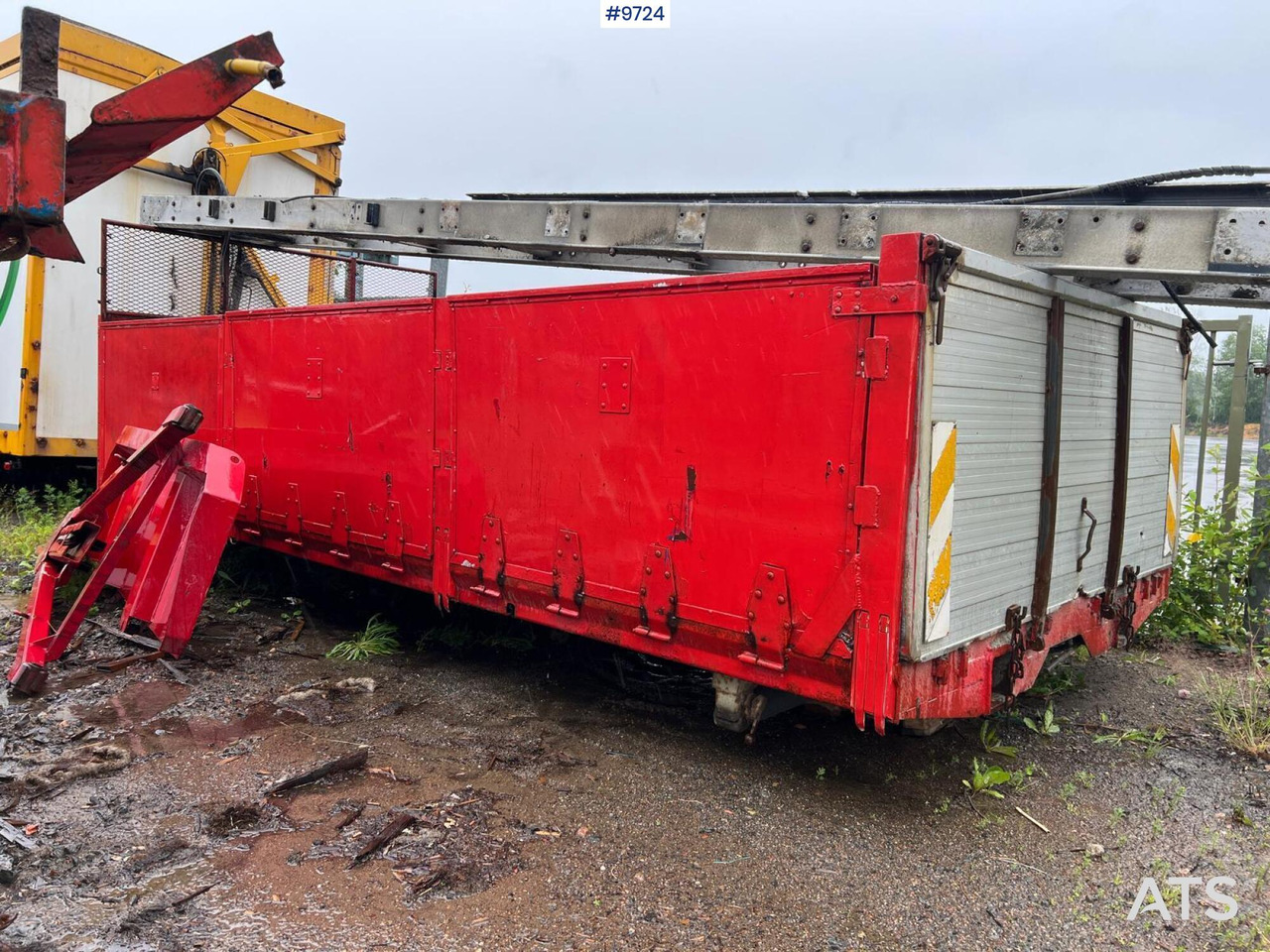 Flatbed - Carrosserie plateau: photos 4 Flatbed - Carrosserie plateau: photos 4