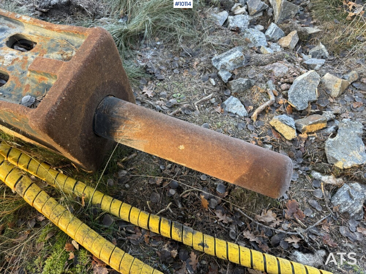 Hydraulic hammer SMC S70 - Marteau hydraulique: photos 2 Hydraulic hammer SMC S70 - Marteau hydraulique: photos 2