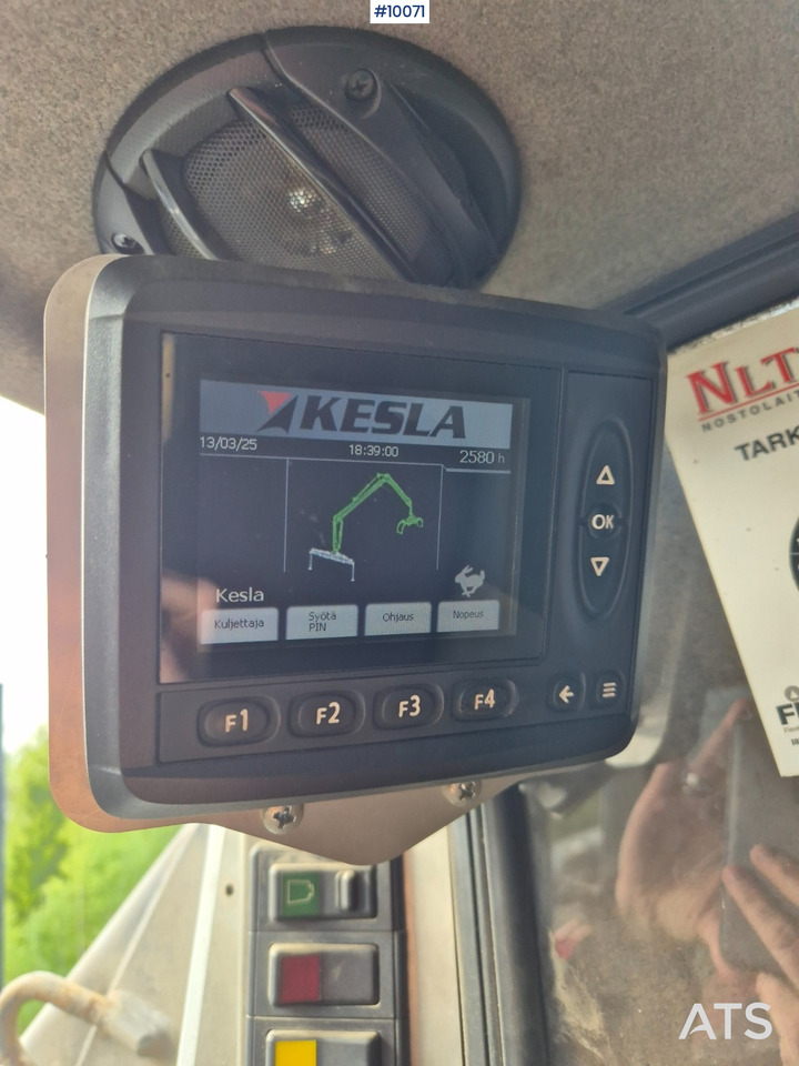 Grue auxiliaire Kesla 2110T timber crane (VIDEO): photos 14 Grue auxiliaire Kesla 2110T timber crane (VIDEO): photos 14