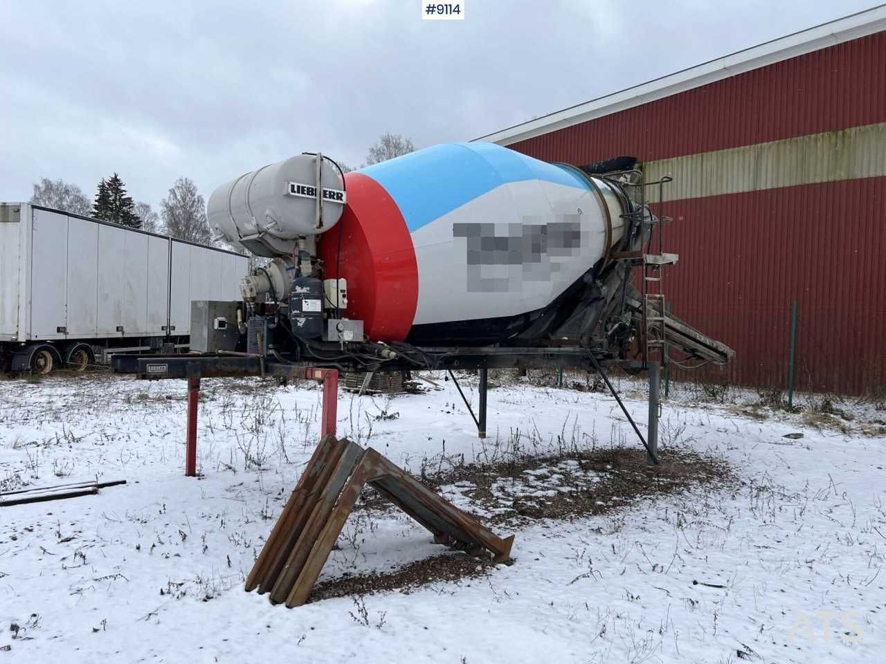 Liebherr Concrete Mixer at Laxoram - Tambour malaxeur: photos 1 Liebherr Concrete Mixer at Laxoram - Tambour malaxeur: photos 1