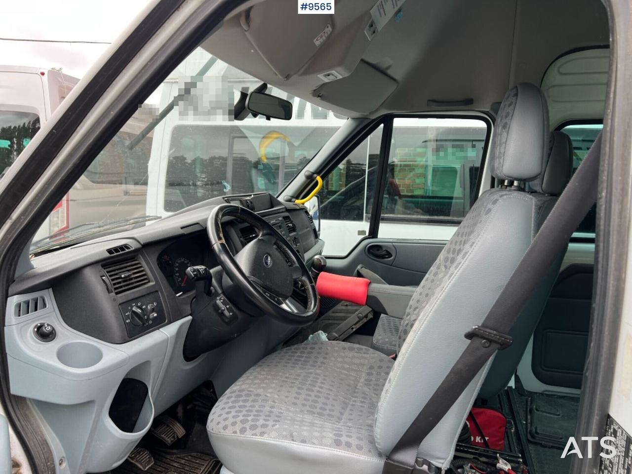 Minibus - 16-seater bus - FORD TRANSIT 430L 17-P B - Minibus, Transport de personnes: photos 5 Minibus - 16-seater bus - FORD TRANSIT 430L 17-P B - Minibus, Transport de personnes: photos 5