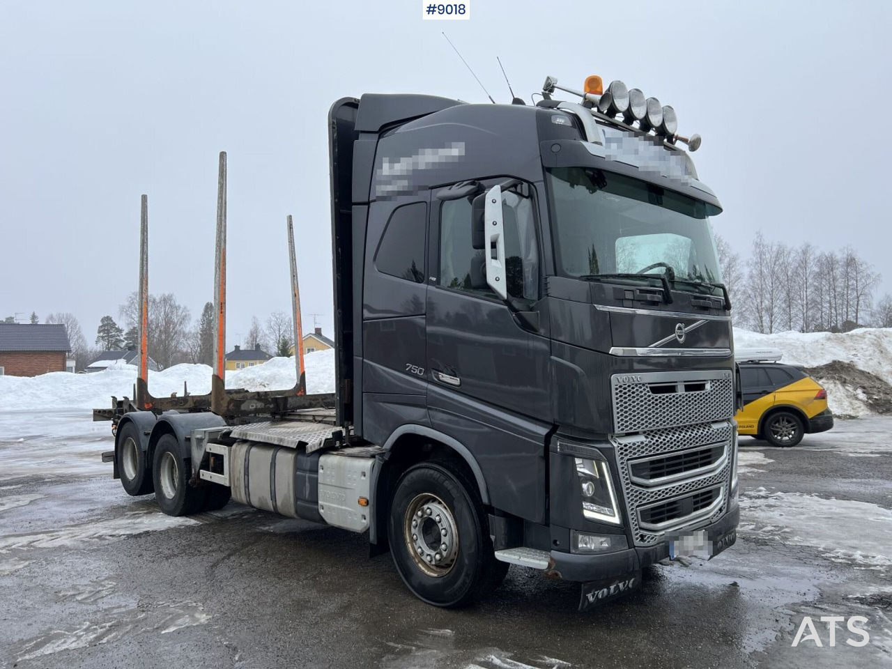 Timber Truck Volvo FH 16 6*4 (SEE VIDEO) - Camion grumier: photos 2 Timber Truck Volvo FH 16 6*4 (SEE VIDEO) - Camion grumier: photos 2