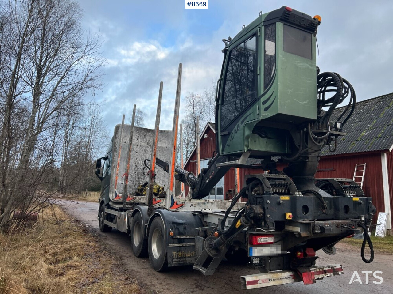 Timber truck VOLVO 750 FH16 6X4 with Jonsered crane (2020) - Camion grumier: photos 3 Timber truck VOLVO 750 FH16 6X4 with Jonsered crane (2020) - Camion grumier: photos 3