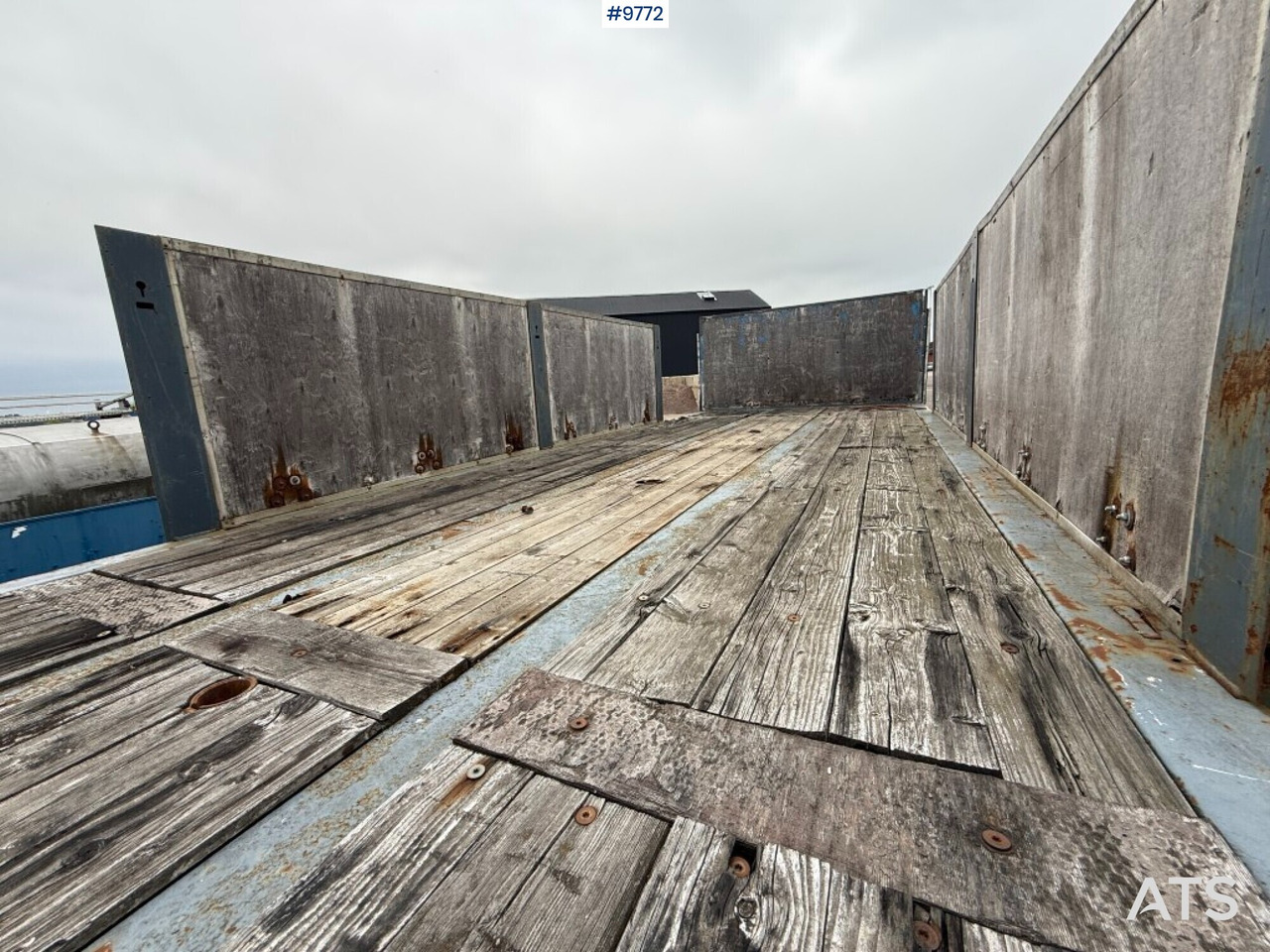 VAN HAAL R20 Hooklift body with removable flatbed - Remorque ampliroll/ Multibenne, Carrosserie plateau: photos 4 VAN HAAL R20 Hooklift body with removable flatbed - Remorque ampliroll/ Multibenne, Carrosserie plateau: photos 4