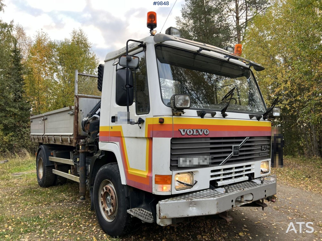 VOLVO FL7 4X2 Crane truck/Dump truck with Hiab071 crane - Camion benne, Camion grue: photos 2 VOLVO FL7 4X2 Crane truck/Dump truck with Hiab071 crane - Camion benne, Camion grue: photos 2