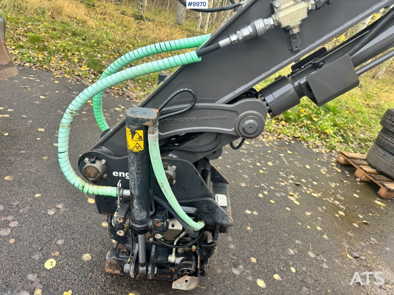 Volvo ECR88D crawler excavator with rotor tilt, 3 buckets, and ripper. 910 hours! - Pelle sur chenille: photos 4 Volvo ECR88D crawler excavator with rotor tilt, 3 buckets, and ripper. 910 hours! - Pelle sur chenille: photos 4