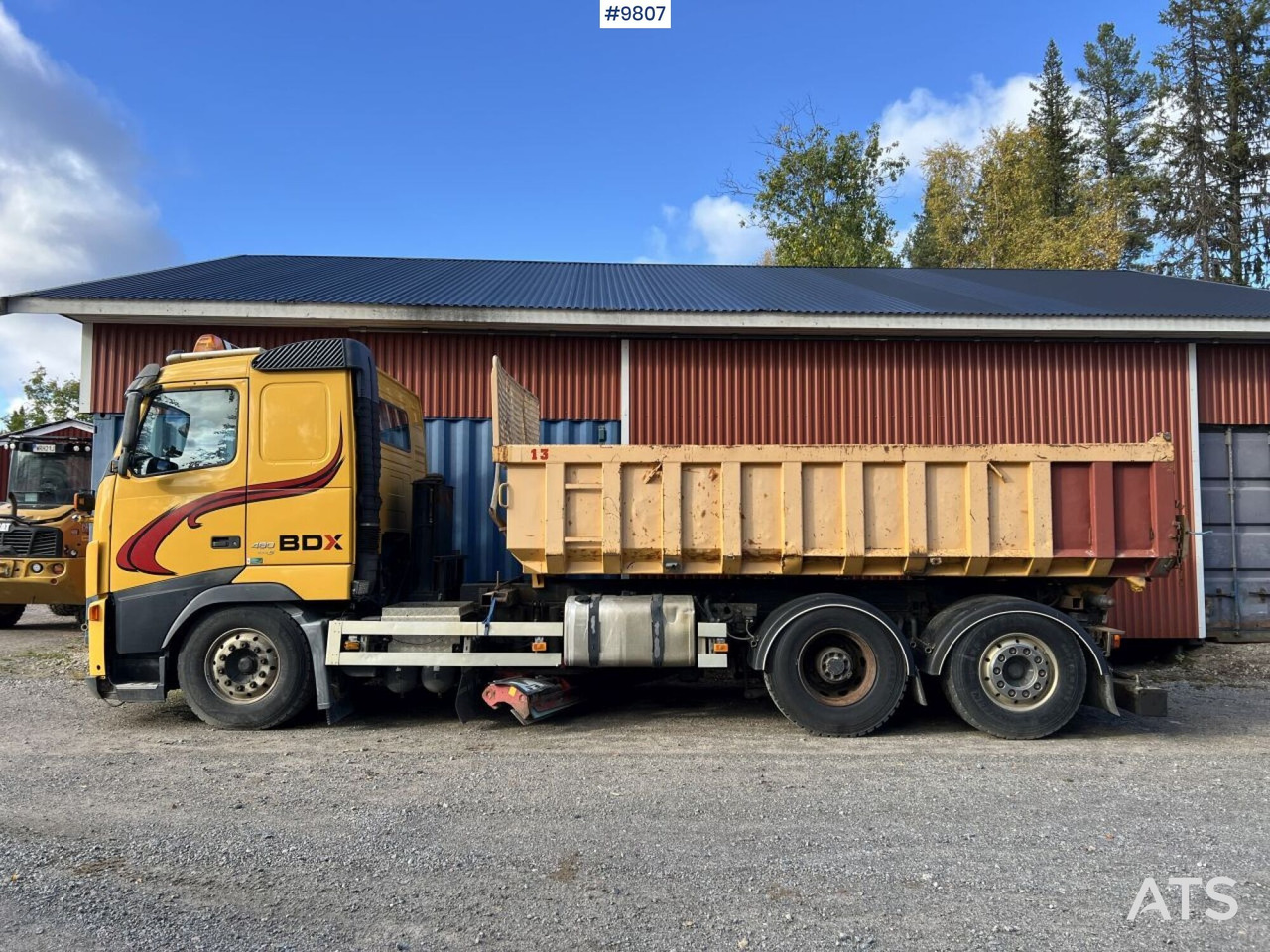 Volvo FH-480 6*2 with LAXO-Quick lock and plow equipment - Camion benne: photos 4 Volvo FH-480 6*2 with LAXO-Quick lock and plow equipment - Camion benne: photos 4