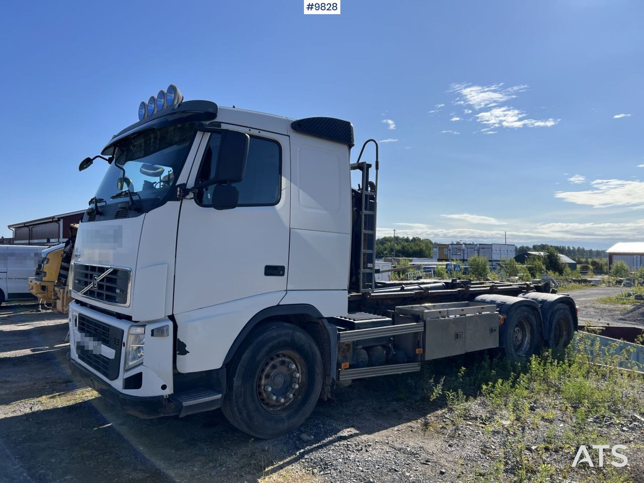 Volvo FH 480 Hook Truck - Camion ampliroll: photos 1 Volvo FH 480 Hook Truck - Camion ampliroll: photos 1