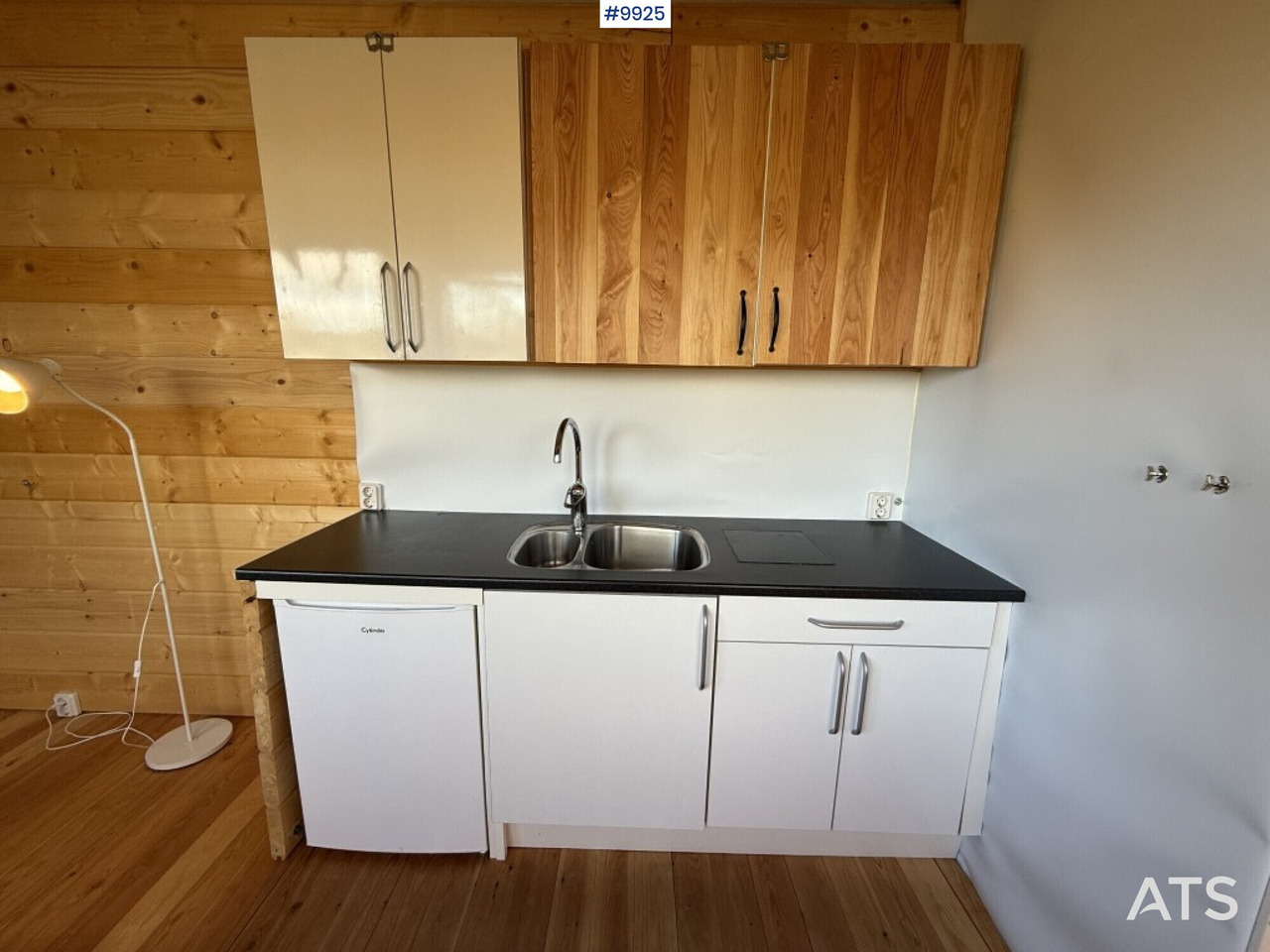 Camion fourgon, Camping-car Volvo FM9 4X2 Recreational Vehicle (RV): photos 27 Camion fourgon, Camping-car Volvo FM9 4X2 Recreational Vehicle (RV): photos 27