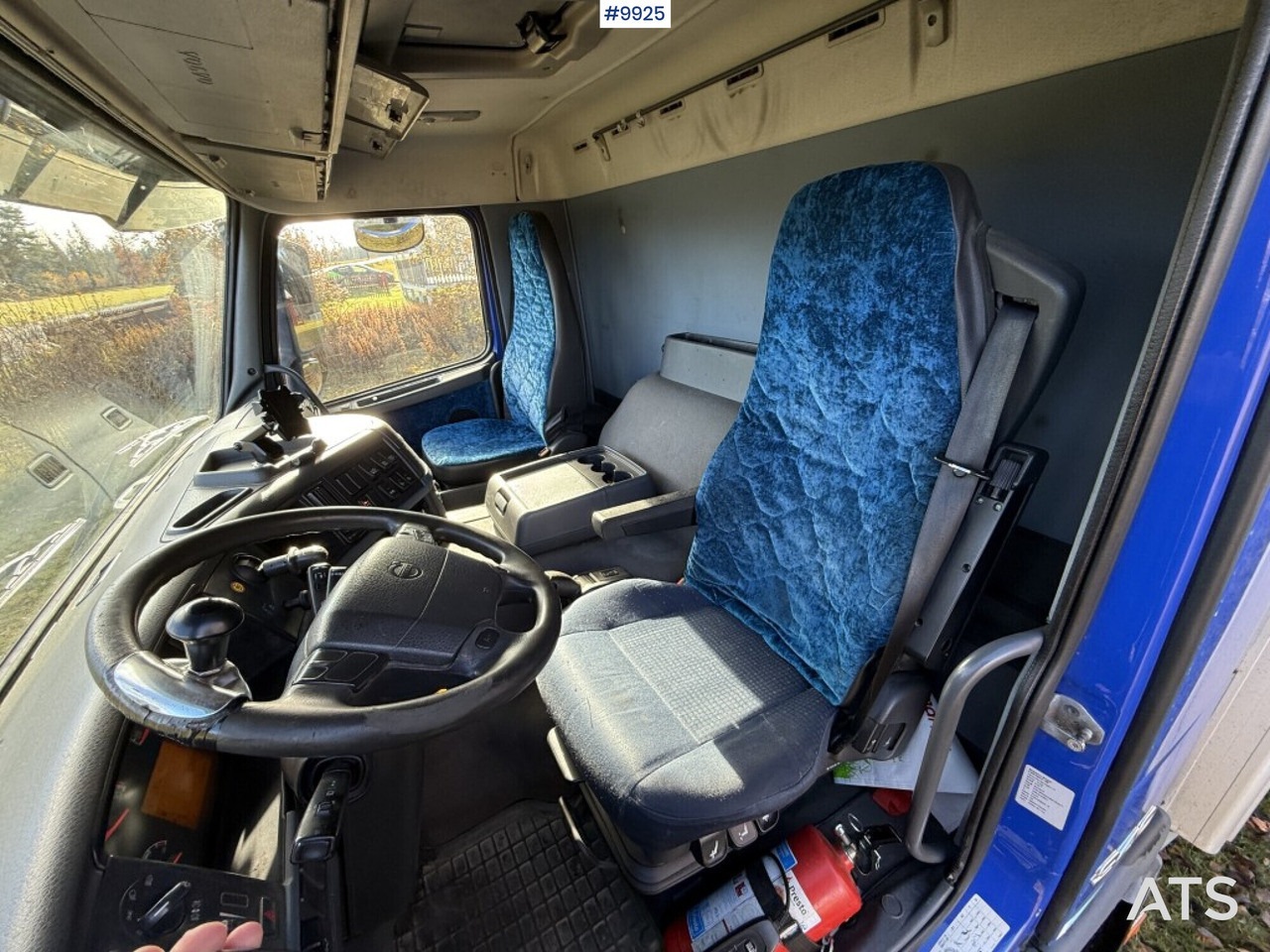 Camion fourgon, Camping-car Volvo FM9 4X2 Recreational Vehicle (RV): photos 33 Camion fourgon, Camping-car Volvo FM9 4X2 Recreational Vehicle (RV): photos 33