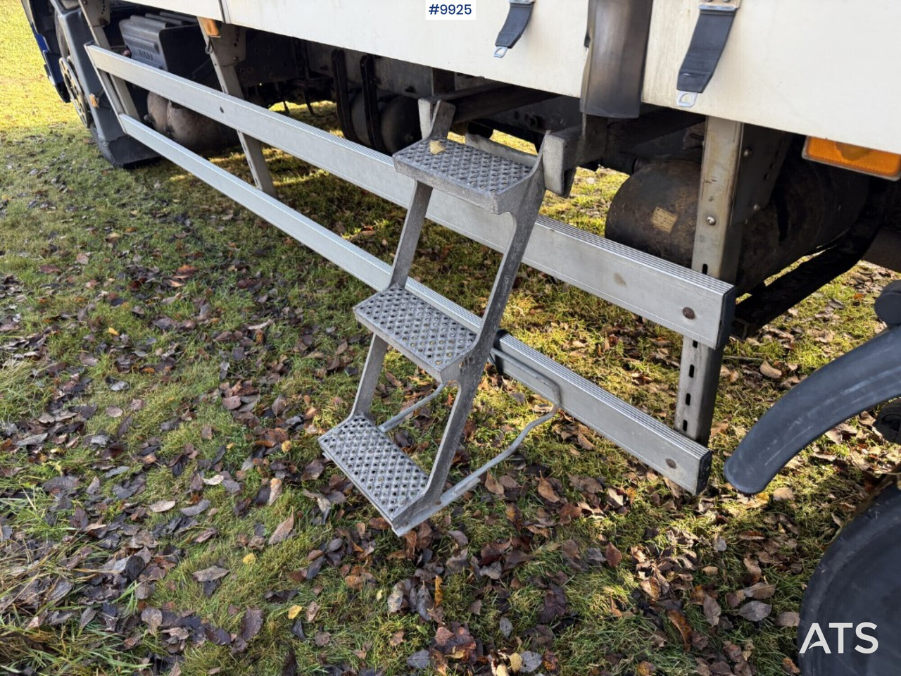 Camion fourgon, Camping-car Volvo FM9 4X2 Recreational Vehicle (RV): photos 43 Camion fourgon, Camping-car Volvo FM9 4X2 Recreational Vehicle (RV): photos 43