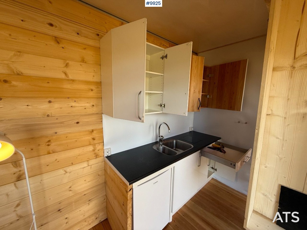 Camion fourgon, Camping-car Volvo FM9 4X2 Recreational Vehicle (RV): photos 15 Camion fourgon, Camping-car Volvo FM9 4X2 Recreational Vehicle (RV): photos 15