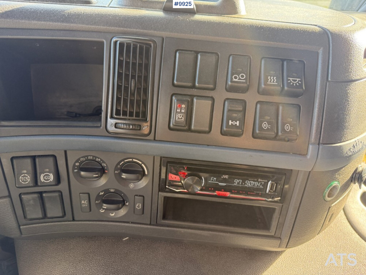 Camion fourgon, Camping-car Volvo FM9 4X2 Recreational Vehicle (RV): photos 34 Camion fourgon, Camping-car Volvo FM9 4X2 Recreational Vehicle (RV): photos 34