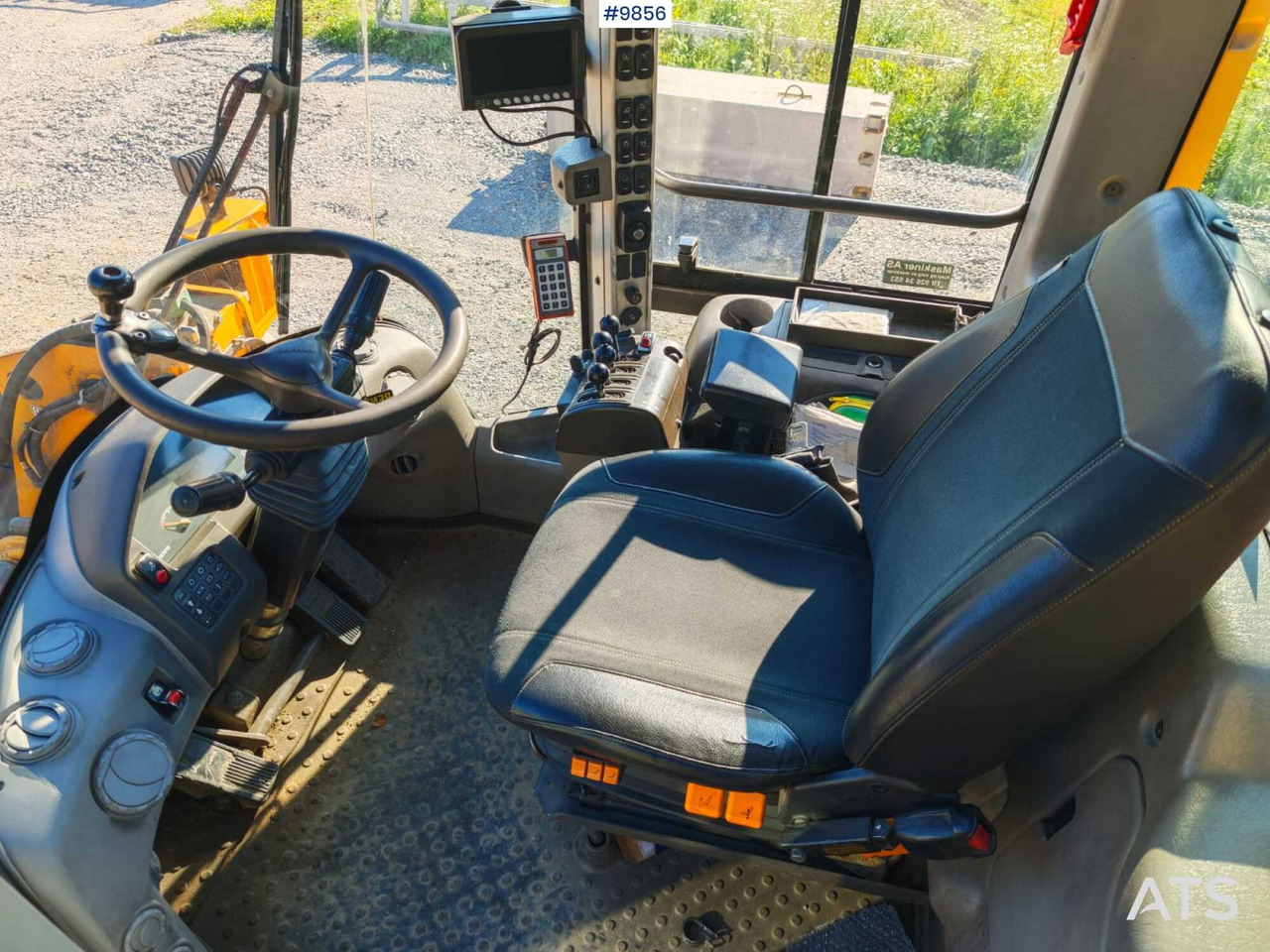 Volvo L70F Wheel Loader - Chargeuse sur pneus: photos 5 Volvo L70F Wheel Loader - Chargeuse sur pneus: photos 5