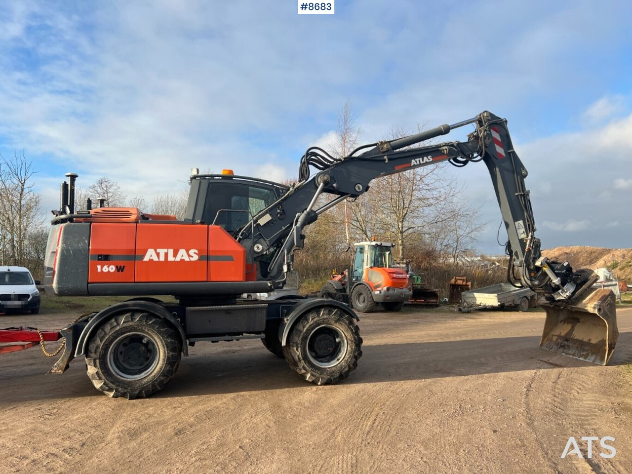 Wheeled excavator Atlas 160W with tipper wagon (SEE VIDEO) - Pelle sur pneus: photos 2 Wheeled excavator Atlas 160W with tipper wagon (SEE VIDEO) - Pelle sur pneus: photos 2