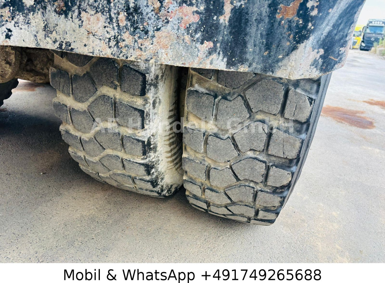 Camion Mercedes-Benz Actros MP2 3348 6x6 BB Bindemittelstreuer*Kamera: photos 11 Camion Mercedes-Benz Actros MP2 3348 6x6 BB Bindemittelstreuer*Kamera: photos 11