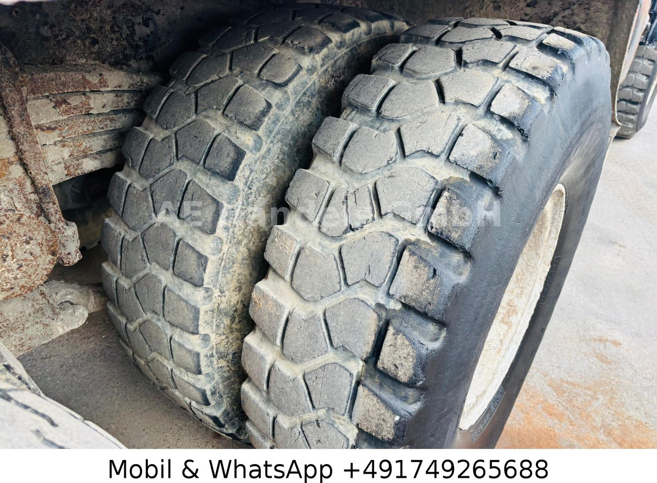 Camion Mercedes-Benz Actros MP2 3348 6x6 BB Bindemittelstreuer*Kamera: photos 13 Camion Mercedes-Benz Actros MP2 3348 6x6 BB Bindemittelstreuer*Kamera: photos 13