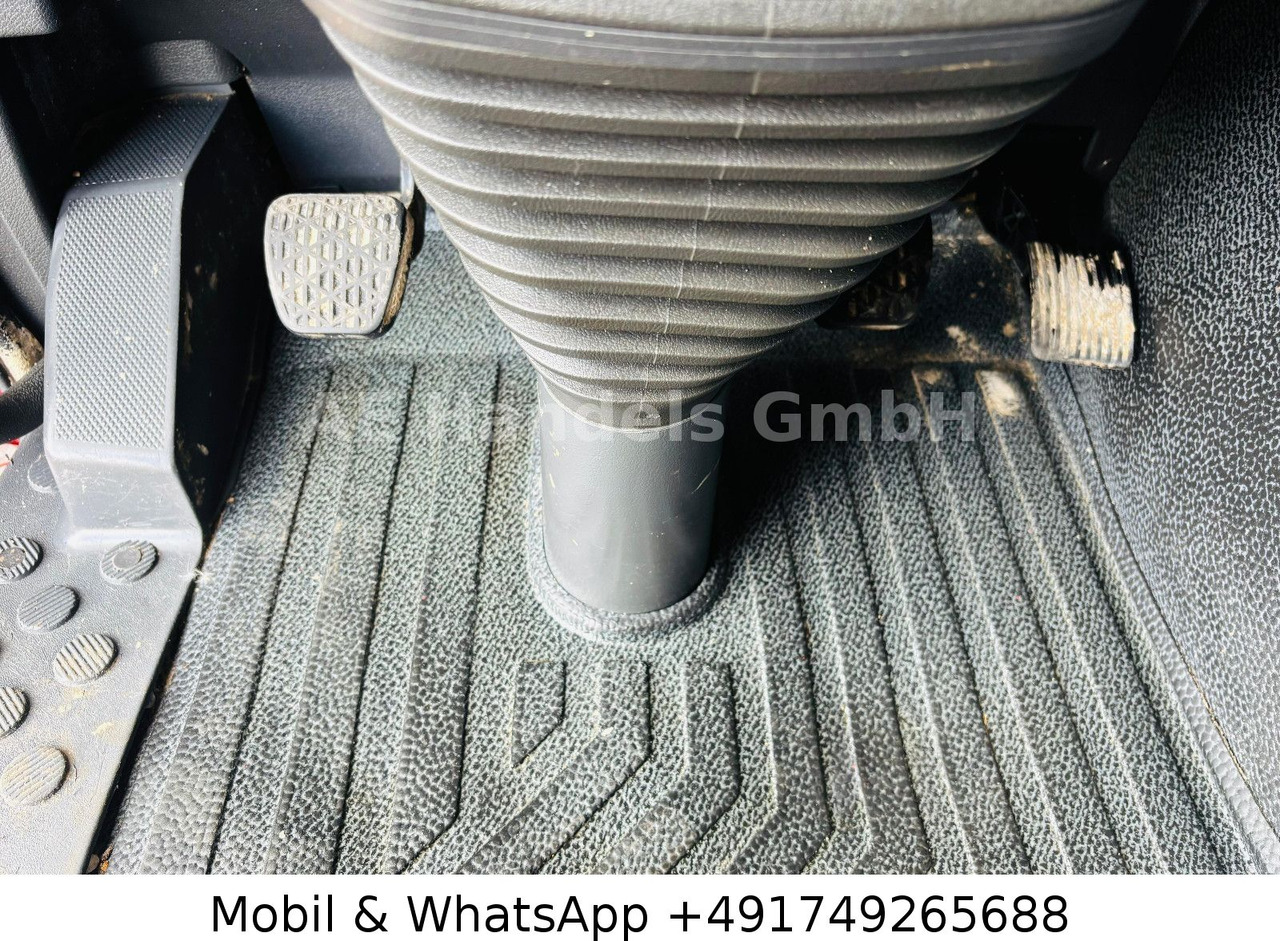 Camion Mercedes-Benz Actros MP2 3348 6x6 BB Bindemittelstreuer*Kamera: photos 24 Camion Mercedes-Benz Actros MP2 3348 6x6 BB Bindemittelstreuer*Kamera: photos 24