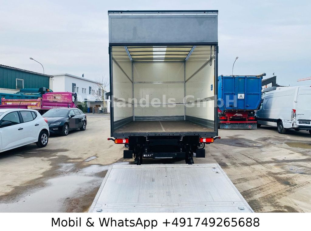 Iveco Daily 72-210 Hi-Matic*ACC/LDW/LBW/AeroLine-Sleep - Fourgon grand volume: photos 5 Iveco Daily 72-210 Hi-Matic*ACC/LDW/LBW/AeroLine-Sleep - Fourgon grand volume: photos 5