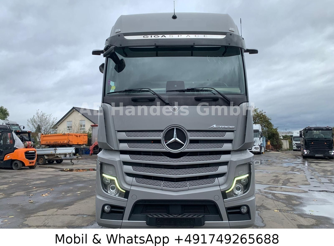 Camion porte-conteneur/ Caisse mobile Mercedes-Benz Actros V 2545 GigaSpace BDF LL*Retarder/LBW/L+L: photos 8 Camion porte-conteneur/ Caisse mobile Mercedes-Benz Actros V 2545 GigaSpace BDF LL*Retarder/LBW/L+L: photos 8