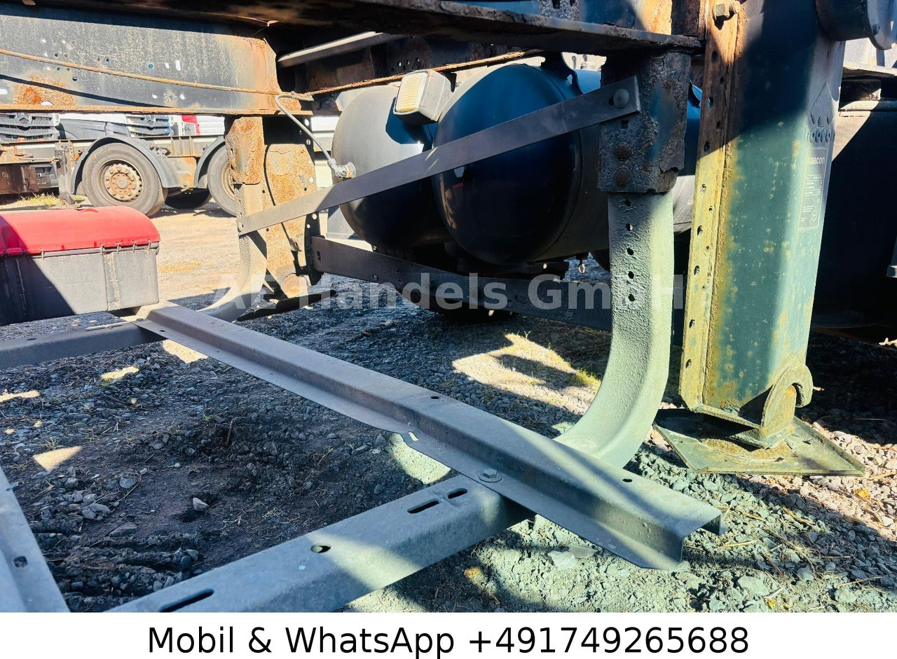 Remorque châssis Schmitz Cargobull ZWF 18/L Tandem BDF Tiefgekoppelt*Scheibenbremse: photos 8 Remorque châssis Schmitz Cargobull ZWF 18/L Tandem BDF Tiefgekoppelt*Scheibenbremse: photos 8