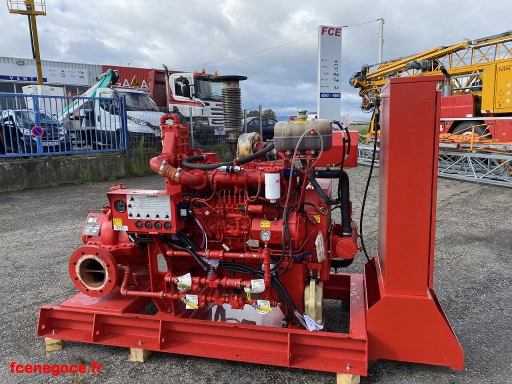 Clark DPL 60 - Matériel d'irrigation: photos 1 Clark DPL 60 - Matériel d'irrigation: photos 1