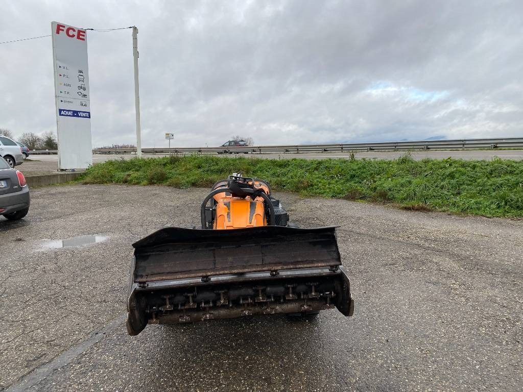 Energreen ENERGREEN ROBOGREEN EVO + HEAD 130 1er Main - Broyeur forestier: photos 2 Energreen ENERGREEN ROBOGREEN EVO + HEAD 130 1er Main - Broyeur forestier: photos 2