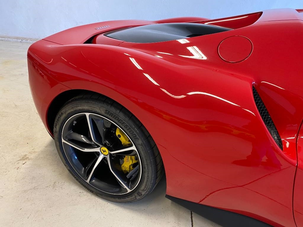 Voiture Ferrari 296 GTB Origine Françaises TVA Récupérable neuve: photos 46 Voiture Ferrari 296 GTB Origine Françaises TVA Récupérable neuve: photos 46