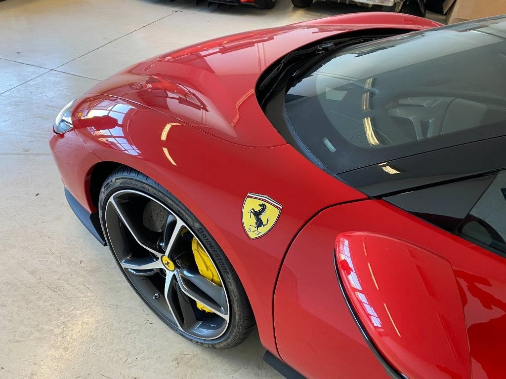 Voiture Ferrari 296 GTB Origine Françaises TVA Récupérable neuve: photos 27 Voiture Ferrari 296 GTB Origine Françaises TVA Récupérable neuve: photos 27