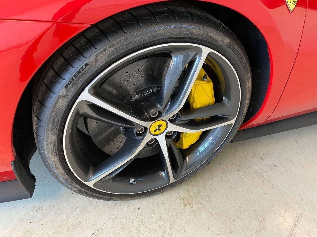 Voiture Ferrari 296 GTB Origine Françaises TVA Récupérable neuve: photos 24 Voiture Ferrari 296 GTB Origine Françaises TVA Récupérable neuve: photos 24