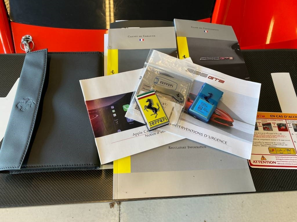 Voiture Ferrari 296 GTB Origine Françaises TVA Récupérable neuve: photos 9 Voiture Ferrari 296 GTB Origine Françaises TVA Récupérable neuve: photos 9