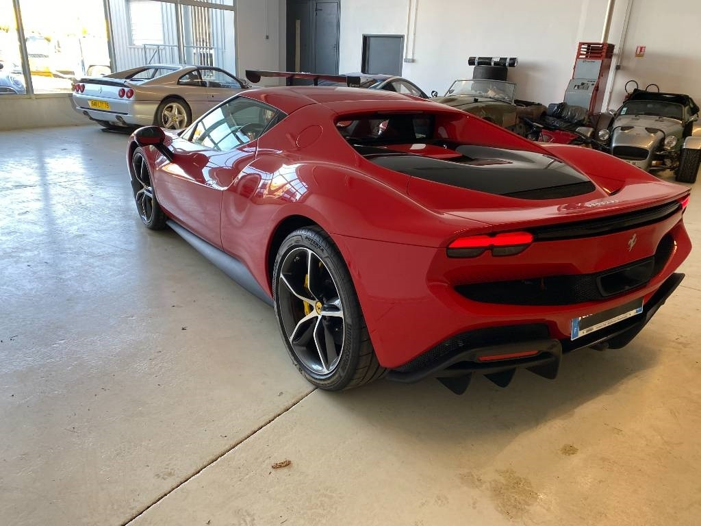 Voiture Ferrari 296 GTB Origine Françaises TVA Récupérable neuve: photos 6 Voiture Ferrari 296 GTB Origine Françaises TVA Récupérable neuve: photos 6