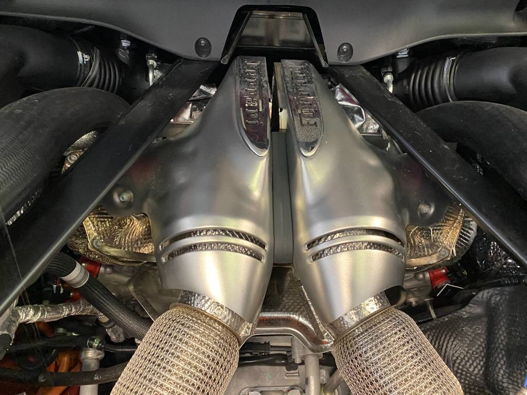 Voiture Ferrari 296 GTB Origine Françaises TVA Récupérable neuve: photos 33 Voiture Ferrari 296 GTB Origine Françaises TVA Récupérable neuve: photos 33