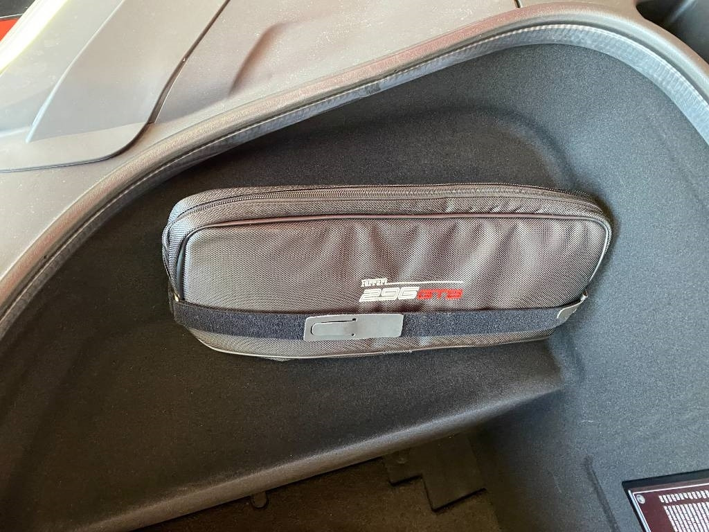 Voiture Ferrari 296 GTB Origine Françaises TVA Récupérable neuve: photos 19 Voiture Ferrari 296 GTB Origine Françaises TVA Récupérable neuve: photos 19