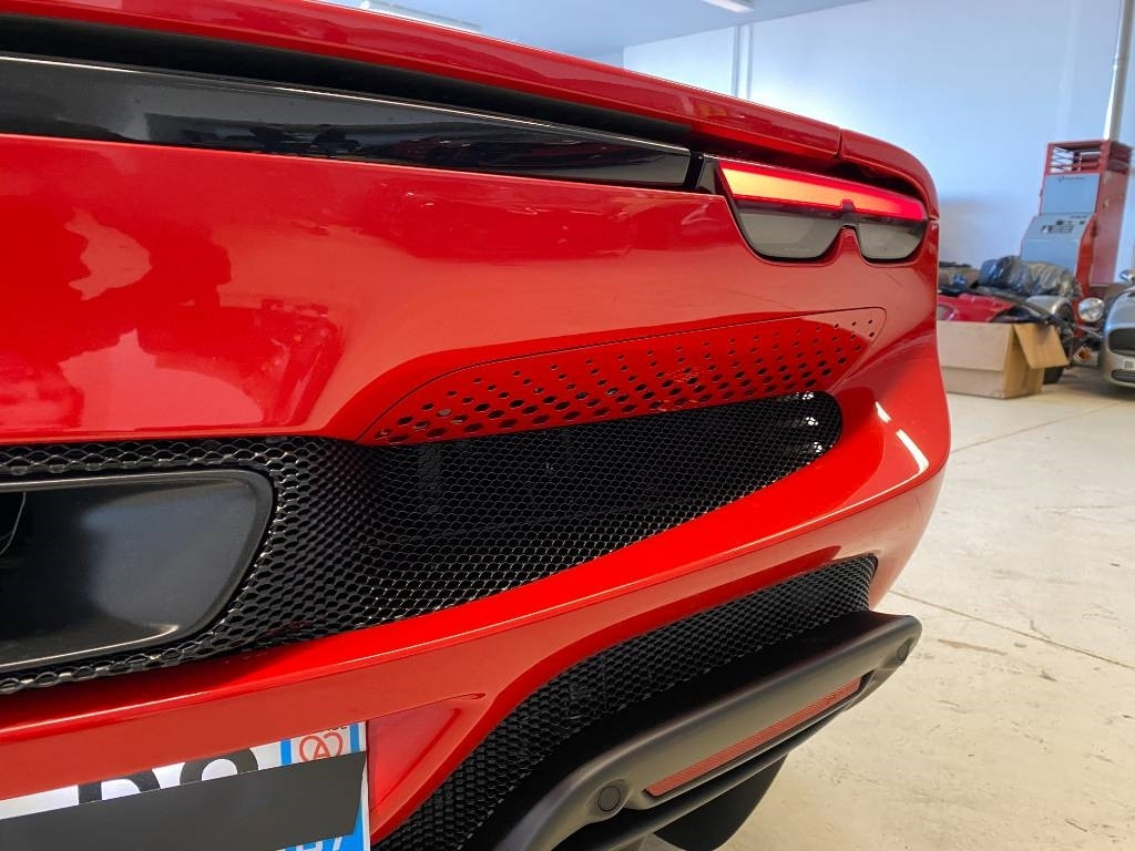 Voiture Ferrari 296 GTB Origine Françaises TVA Récupérable neuve: photos 41 Voiture Ferrari 296 GTB Origine Françaises TVA Récupérable neuve: photos 41